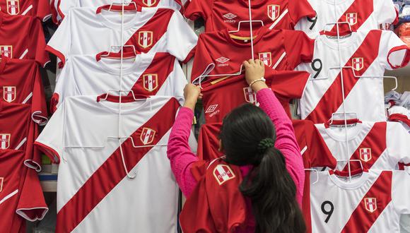 Gamarra lista para alentar a la selección peruana. (OMAR LUCAS/ GEC)