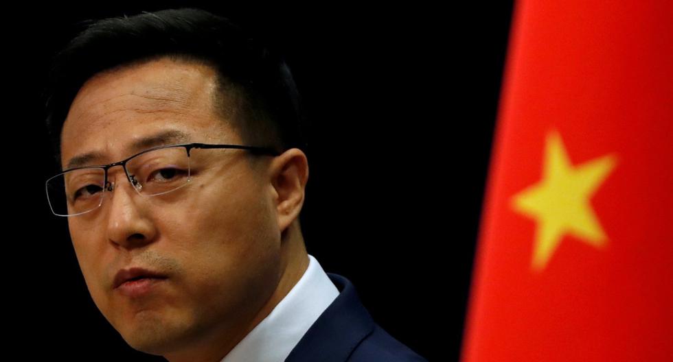 El portavoz del Ministerio de Relaciones Exteriores de China, Zhao Lijian, asiste a una conferencia de prensa en Beijing, (REUTERS/Carlos Garcia Rawlins).