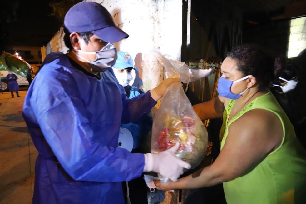 Entregan más de 600 canastas con víveres a familias vulnerables en Magdalena. (Foto: Municipalidad de Magdalena del Mar)
