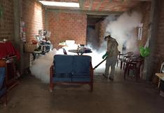 Fumigan viviendas en Chiclayo para frenar el dengue
