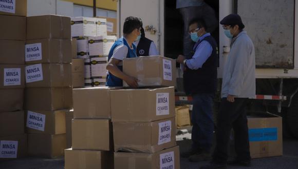 Arequipa: Fiscalía investiga de oficio hallazgo de 43 toneladas de medicinas y equipos de protección personal guardados en almacén de la Geresa.
