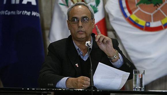 IPD había inhabilitado a Manuel Burga por cinco años de ejercer su cargo al frente de la FPF. (Mario Zapata)
