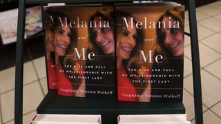 “Melania y yo”, un libro que alimenta las especulaciones sobre la primera dama de los Estados Unidos