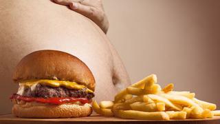 ¿Qué malos hábitos alimenticios pueden desencadenar un cáncer de colon y recto?