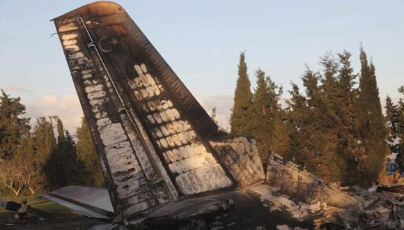 Accidente de avión militar libio deja 11 muertos en Túnez. (EFE)