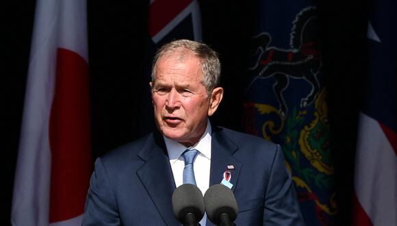 El supuesto terrorista habría dicho que quería asesinar a George W. Bush al considerarlo responsable de la muerte de muchos iraquíes. (Foto:  MANDEL NGAN / AFP)
