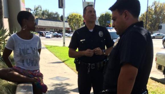 Daniele Watts detenida brevemente por la Policía de Los Ángeles. (Facebook de Brian Lucas)