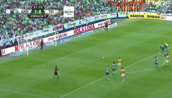Así fue el gol de Eduardo Vargas para el 1-1 en el Tigres-Santos Laguna por Liga MX. (Captura: YouTube)