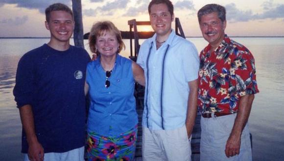 De izquierda a derecha, Kevin, Patricia, Thomas "Bart" y Kent Whitaker. (Foto cortesía de Kent Whitaker)