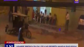 Hombre sale a predicar en la calle pese a cuarentena y vecinos se acomodan para escucharlo en Chiclayo [VIDEO]