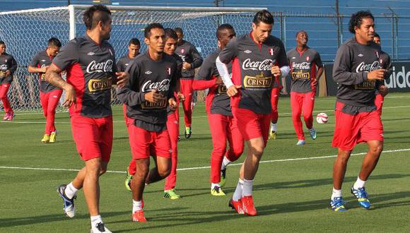 La selección peruana ya están en Suwon para amistoso del miércoles. (USI)