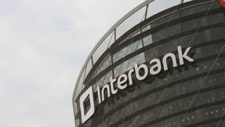 Interbank compra dos universidades