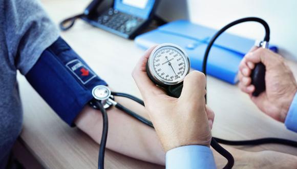 La hipertensión arterial constituye el principal factor de riesgo para el desarrollo de enfermedades cardiovasculares (Foto: Getty)