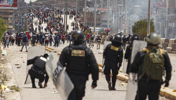 Disturbios en la región Puno dejaron 19 muertos. (Foto por Juan Carlos CISNEROS / AFP)