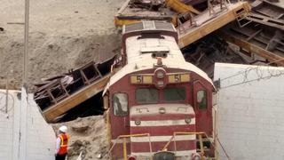 Tren de carga de minera se descarriló y ocasionó daños materiales en Ilo