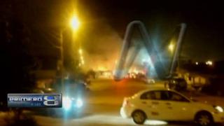 Puente Piedra: Incendio destruyó depósito de reciclaje de papel ubicado en Zapallal