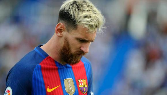 La rodilla de Messi ha preocupado a algunos de sus seguidores. (AFP)