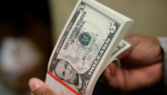 El dólar cerró al alza el jueves. (Foto: Reuters)