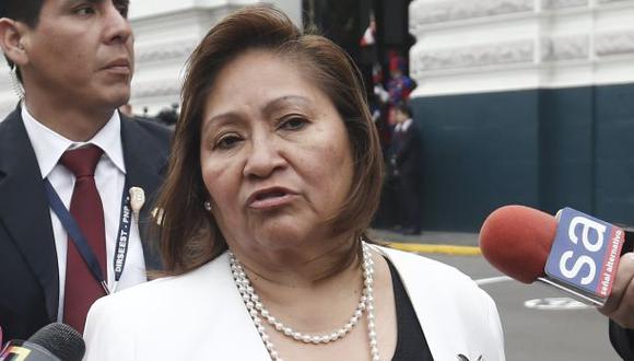 Ministra de la Mujer, Ana María Choquehuanca defiende necesidad del retorno de la Cámara de Senadores.