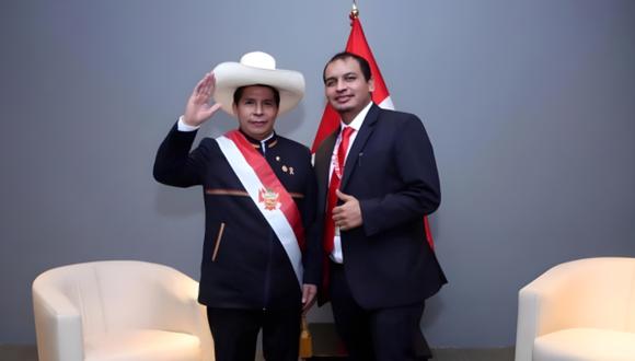 Vásquez con su tío, el presidente Pedro Castillo.