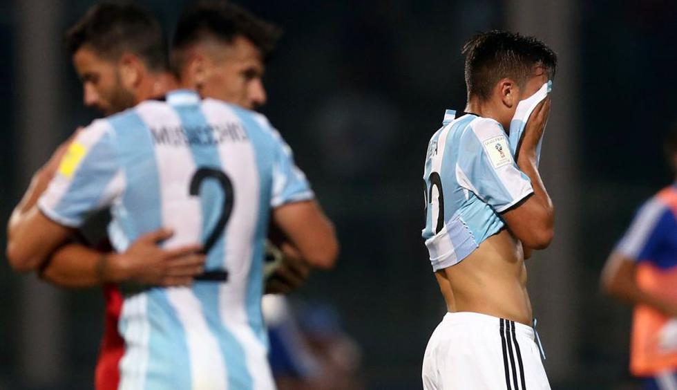 Argentina sin Lionel Messi, parece que le cuesta encontrar la luz. La 'Albiceleste' sigue en zona de repechaje. (AFP)