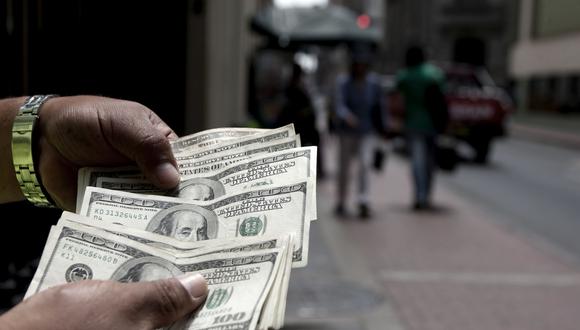 El dólar acumula una caída de 2.34% en la plaza local en lo que va del año. (Foto: GEC)