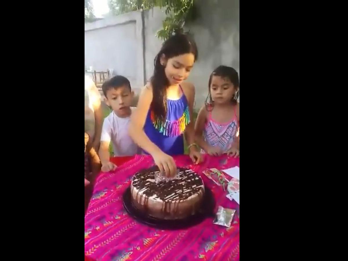 Niña recibe una gran sorpresa dentro de su torta de cumpleaños y se vuelve  furor en redes | VIDEO | VIRALES | PERU21 G21