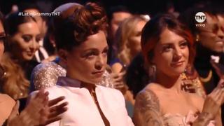 Natalia Lafourcade hizo este gesto tras premiación de Maluma en Grammy Latino| FOTOS