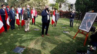 Dirigentes de Acción Popular realizó juramento en tumba del fundador y expresidente, Fernando Belaunde Terry
