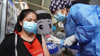 Relizan barrido de vacunación contra la COVID-19 en Los Olivos
