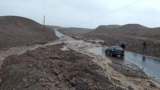 MTC realiza limpieza y rehabilitación de carreteras afectadas por huaicos en Tacna