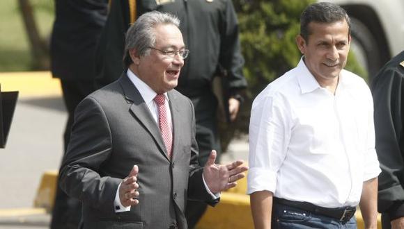Walter Albán apoya la Unión Civil homosexual, mientras que el presidente Ollanta Humala prefiere no revelar su opinión. (Perú21)
