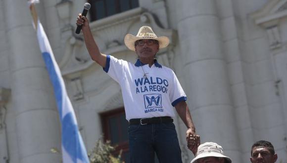 Polémico gobernador regional de Áncash, Waldo Ríos, busca hacer realidad una de sus promesas de campaña. (Nancy Dueñas)