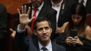 Juan Guaidó es reconocido por el Reino Unido como "presidente interino" de Venezuela