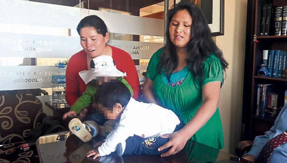 Arequipa: Admiten demanda por cambio de bebés. (USI)
