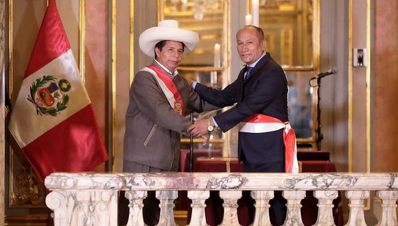 Pedro Castillo y su amigo Juan Silva. (Foto: Presidencia)