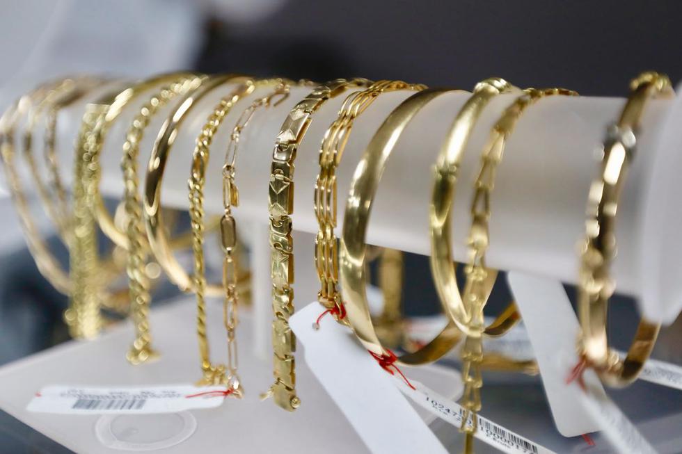Aprovecha! Caja Metropolitana realiza exposición venta de joyas de oro San Valentín [FOTOS] | LIMA | PERU21