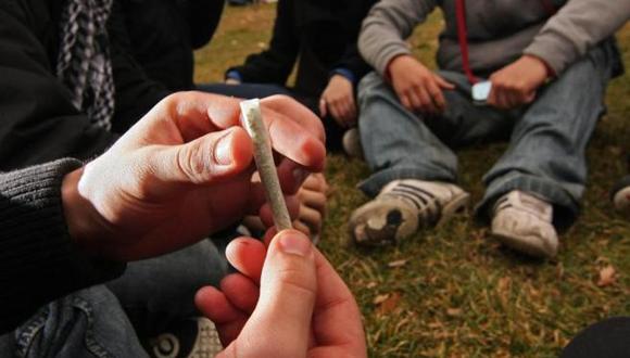 Un alcance de la norma atiende a los jóvenes con problemas con drogas. (Foto: Difusión)