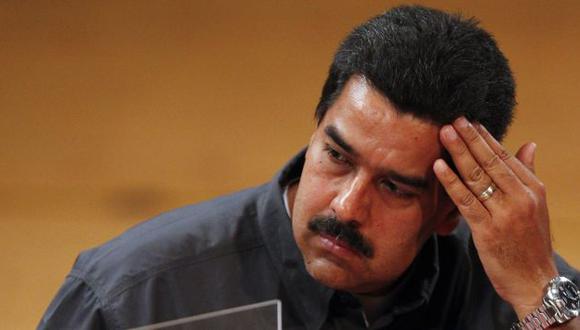 PREOCUPADO. Maduro hace esfuerzos por parecerse a Chávez. (AP)