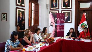 Tribunal Constitucional destaca papel de la mujer en la sociedad en conversatorio 