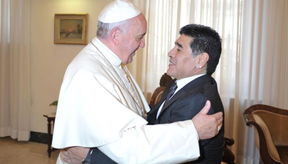 El papa Francisco califica a Maradona como “poeta”