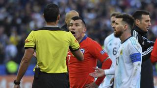 Indignados: Así reaccionaron los narradores argentinos a la expulsión de Messi ante Chile [VIDEO]