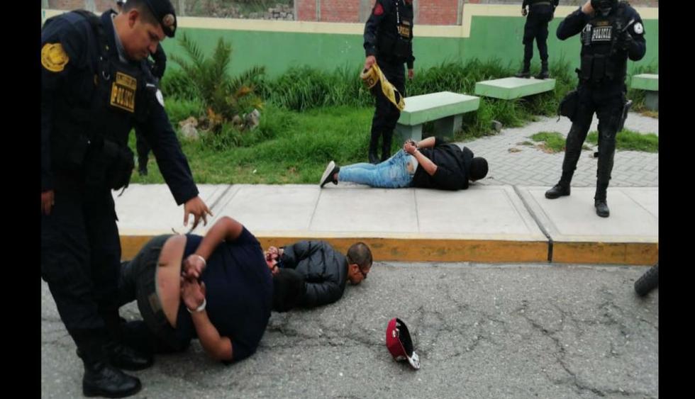 Policía de civil enfrenta a balazos a cuatro delincuentes en Arequipa. (GEC)