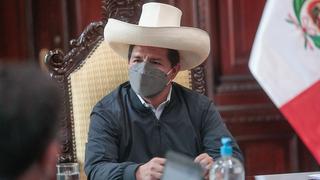 Pedro Castillo: “Damos la cara, no huimos del país ni nos refugiamos en una embajada”