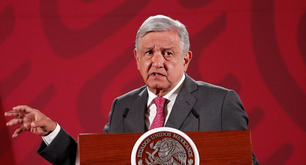 El presidente de México, Andrés Manuel López Obrador, presento sus amuleto para combatir el coronavirus. (EFE).