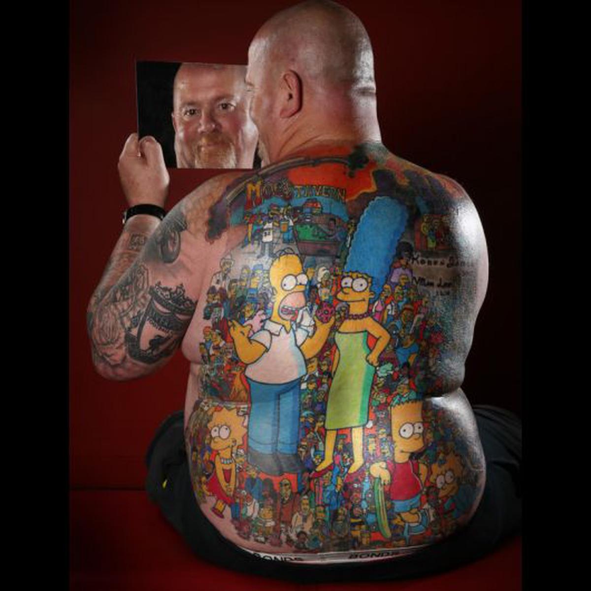 Los Simpson': Fan se hizo tatuaje con más de 200 personajes de la serie |  ESPECTACULOS | PERU21