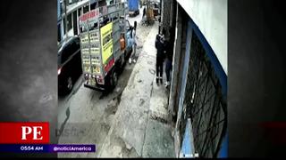 Hombre agarra a pedradas a dos delincuentes para evitar robo en San Juan de Miraflores 