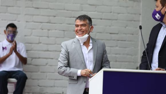 Julio Guzmán presentó a sus candidatos al Parlamento por Lima esta mañana. (Britanie Arroyo / @photo.gec)