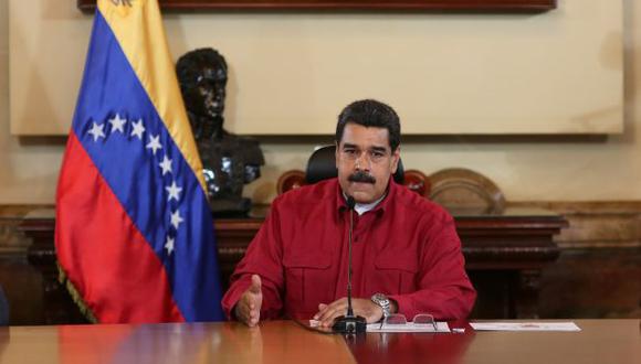 Nicolás Maduro denuncia que Twitter cerró las cuentas de miles de usuarios solo por ser chavistas (Reuters).