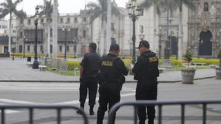Cercado de Lima: acceso a Plaza de Armas continúa restringido y con presencia policial 